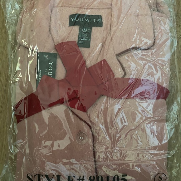 Micro fleece Pink 2 Piece Pajama, Pre-Gift wrapped - Picture 8 of 8